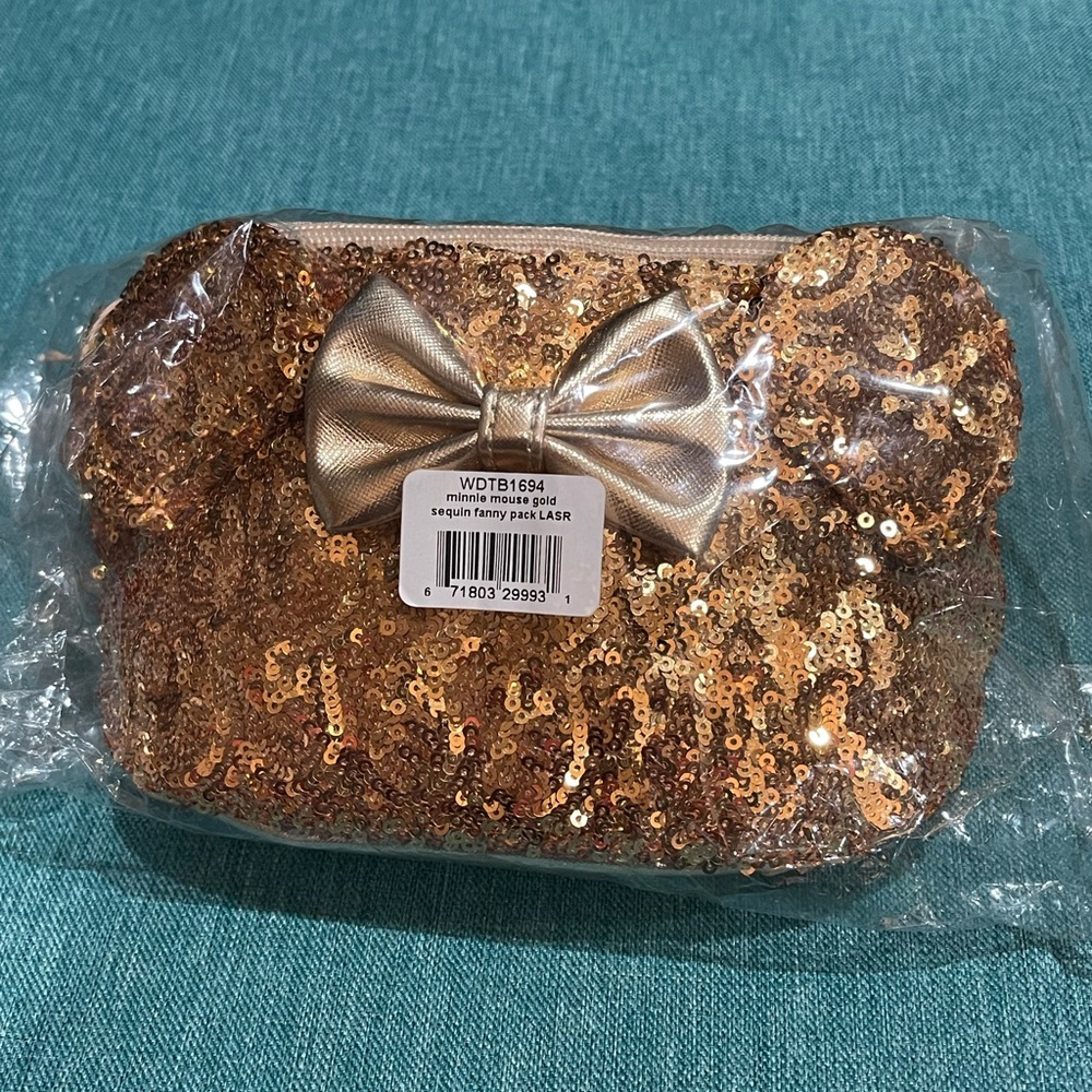 Loungefly Disney Minnie Mouse Belt Bag NWT GOLD